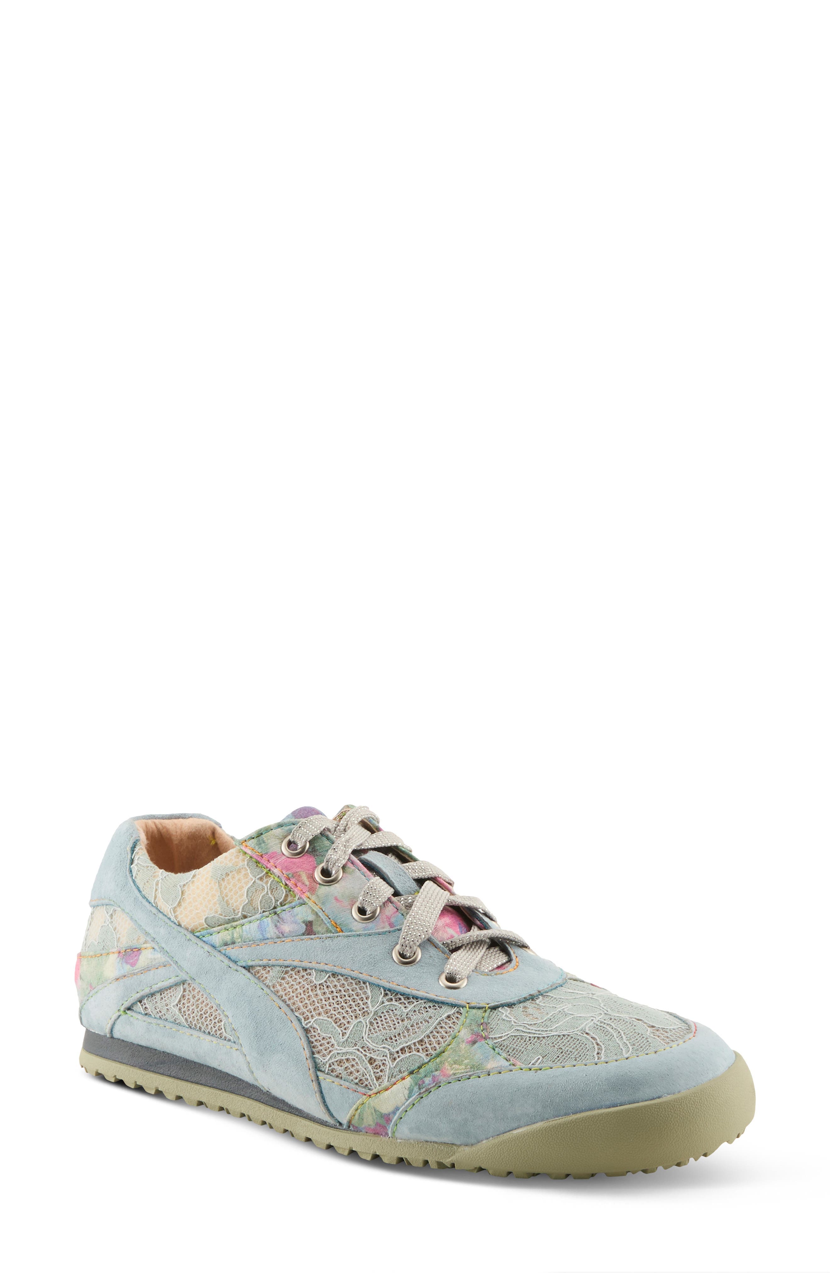 Wave Hello Sneaker